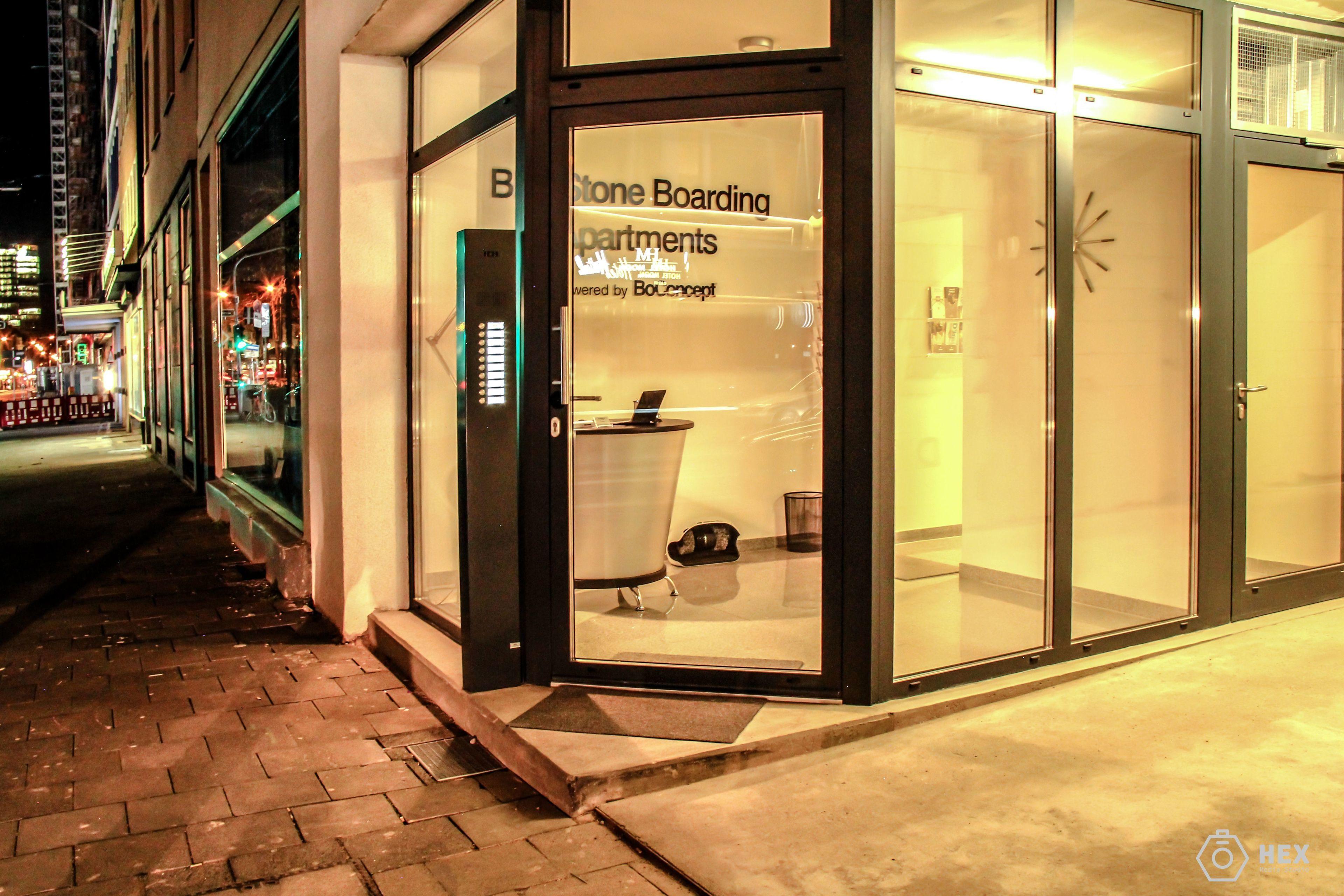 Bluestone Boarding Apartments — Fotos 1